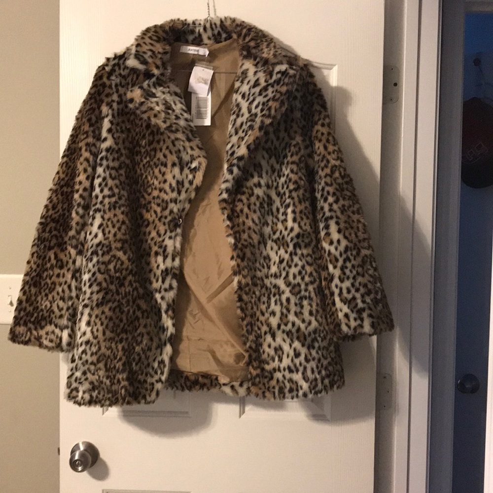 NWT faux fur coat by Justfab